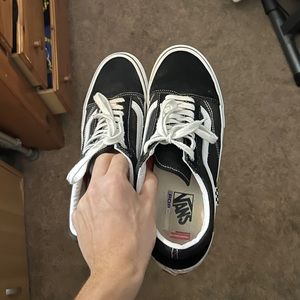 Vans Classic Black Sneaker Size 11 Lightly Used